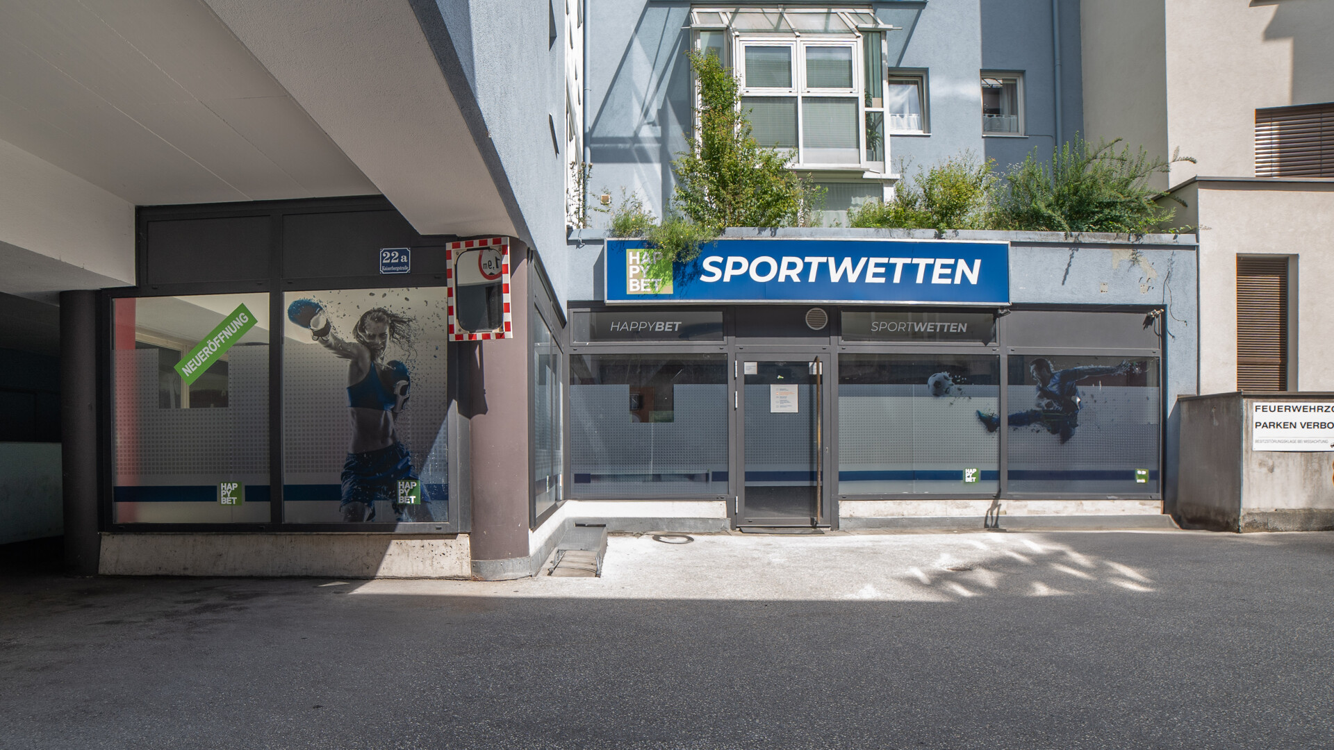 Foto geschäftsfläche außenansicht